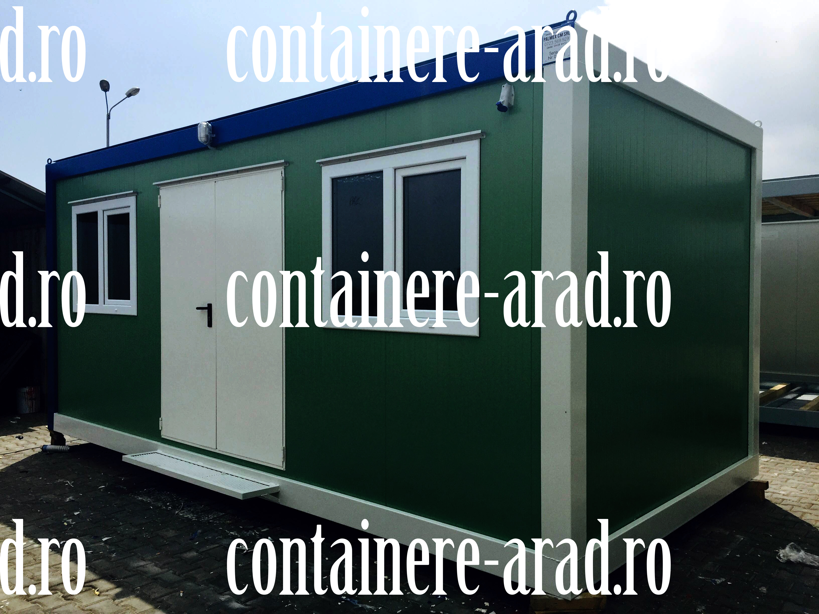 container dormitor Arad