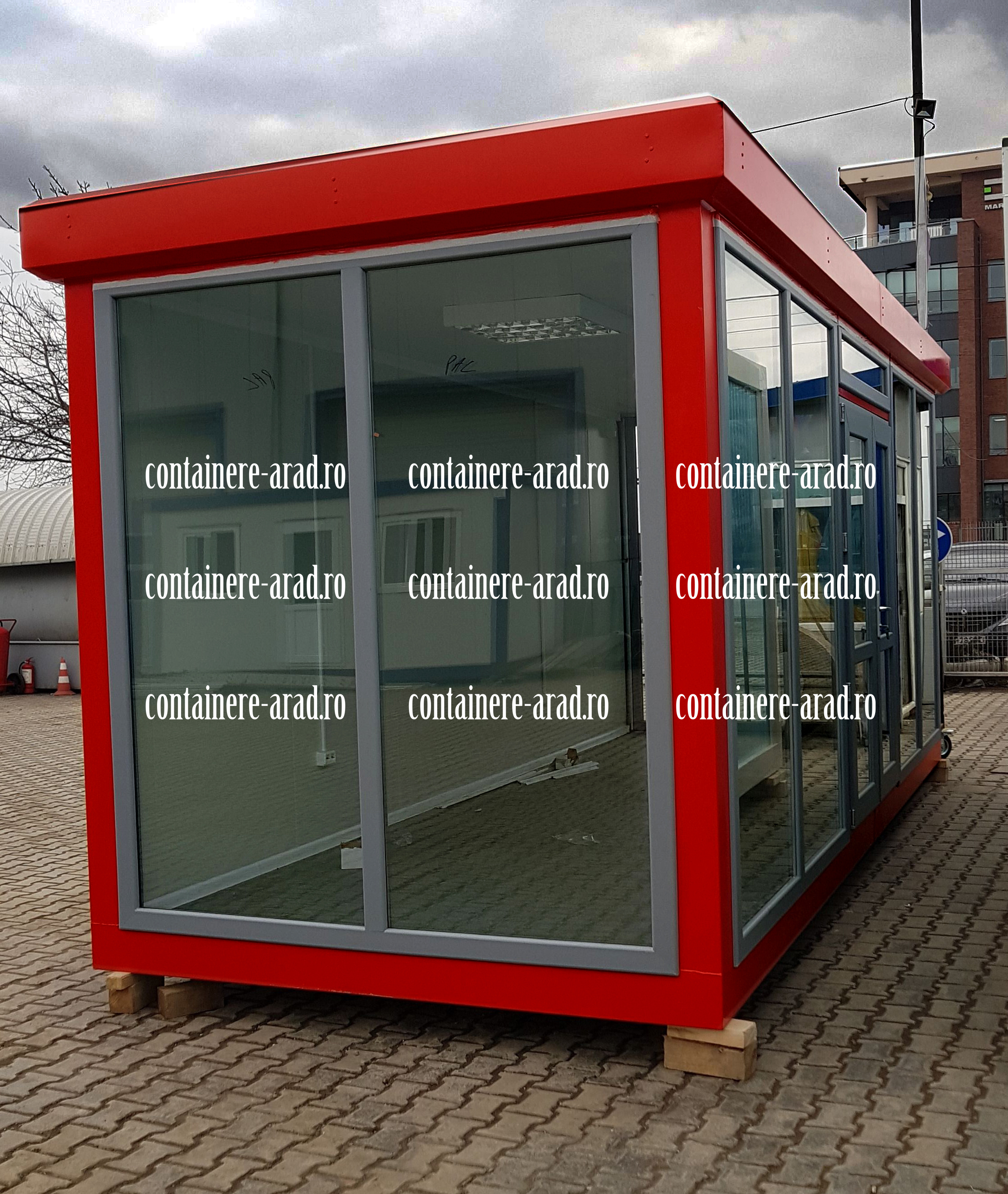 container industrial pret Arad